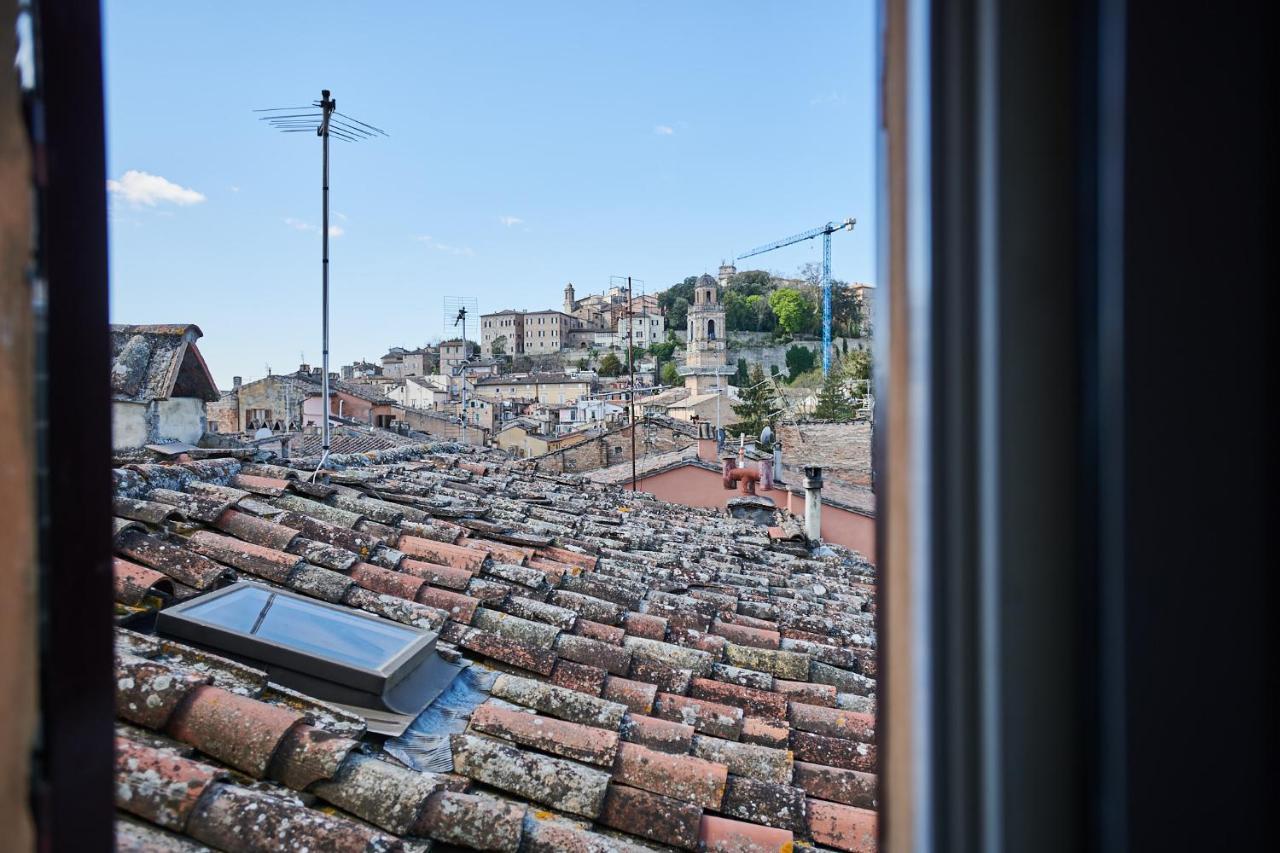 Central- Views - Air Conditioning - Easy Parking -Self Check In Perugia Exteriér fotografie